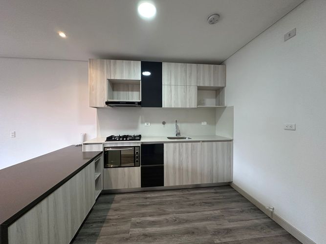Apartamento de 1 alcoba en arriendo en El Poblado, Medellín, 65 m² · foto 10 de 18