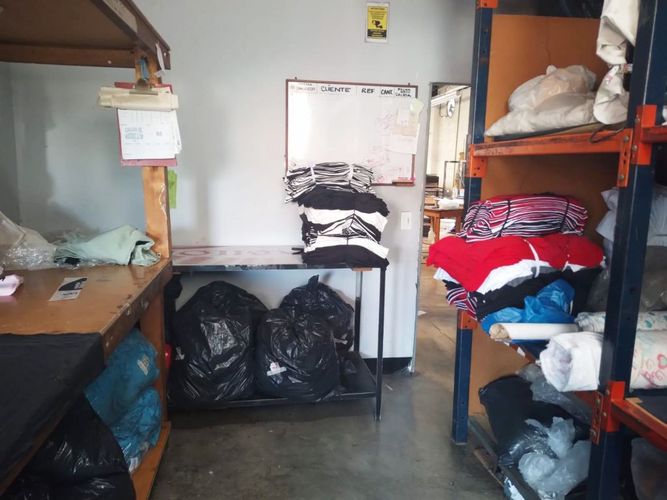 Bodega en venta en El Carmelo, Itagüí, 317 m² · foto 9 de 14