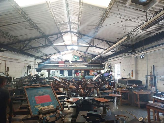 Bodega en venta en El Carmelo, Itagüí, 317 m² · foto 2 de 14