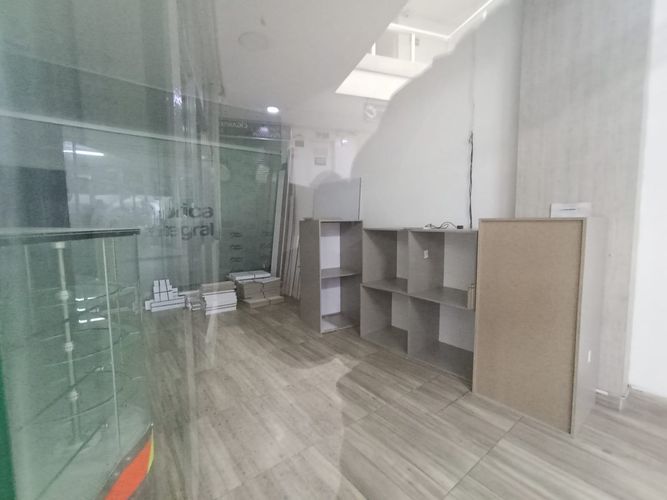 Local en arriendo en La Candelaria, Medellín, 44 m² · foto 5 de 13