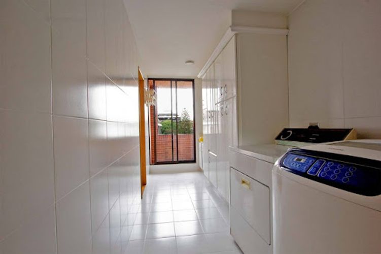 Apartamento de 3 alcobas en arriendo en Chico Norte, Bogotá, 242 m² · foto 12 de 24