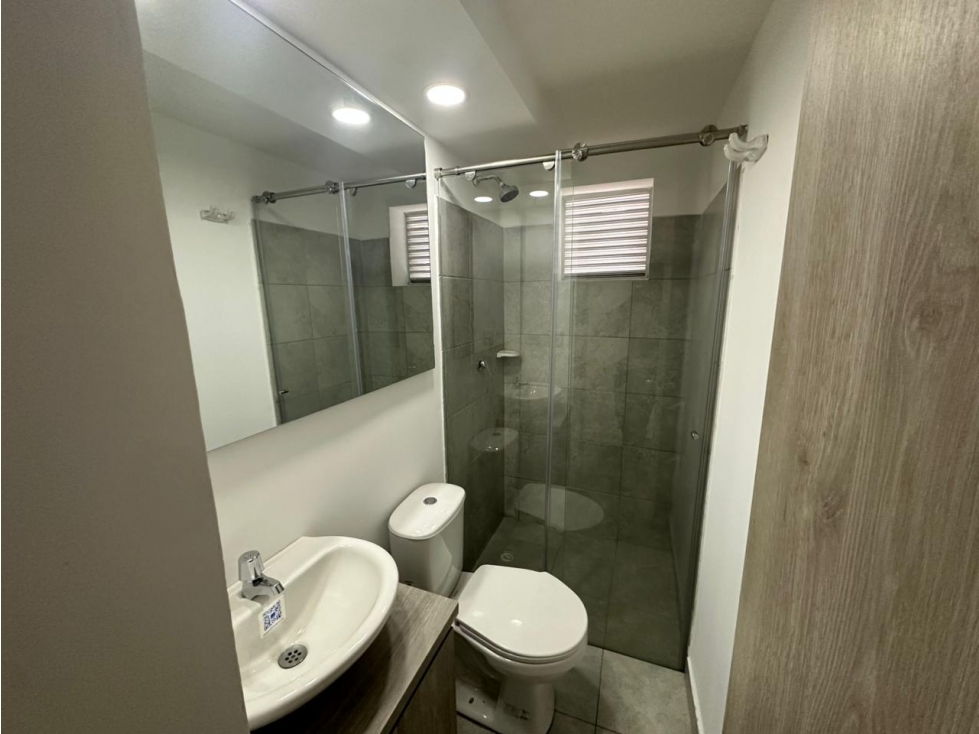 Apartamento en venta en Castilla, Bogotá · foto 7 de 14