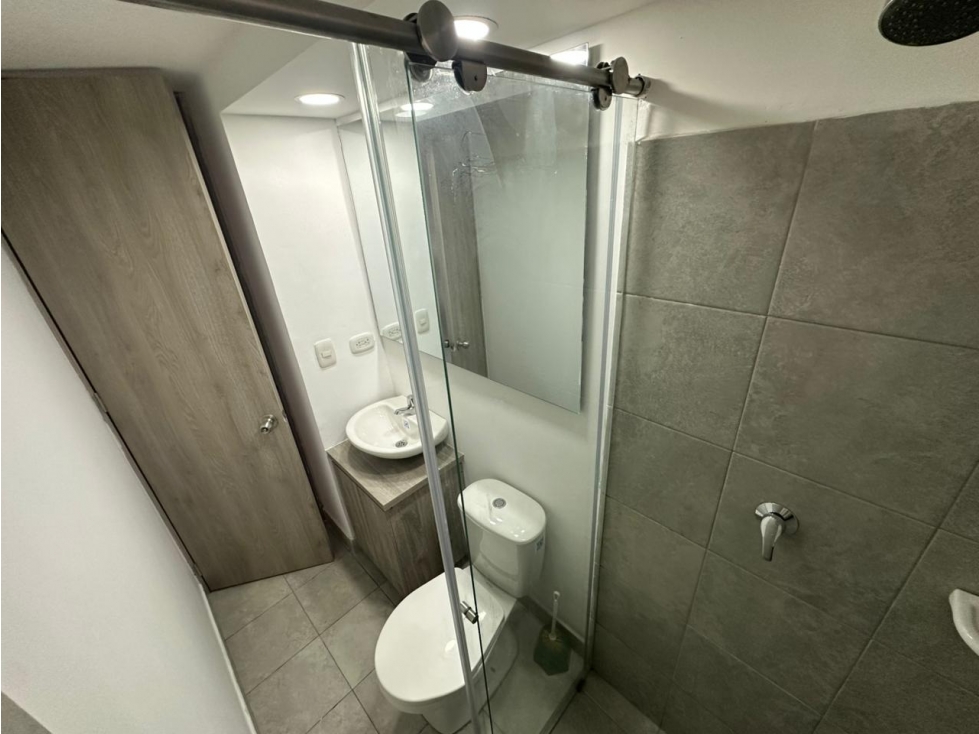 Apartamento en venta en Castilla, Bogotá · foto 8 de 14