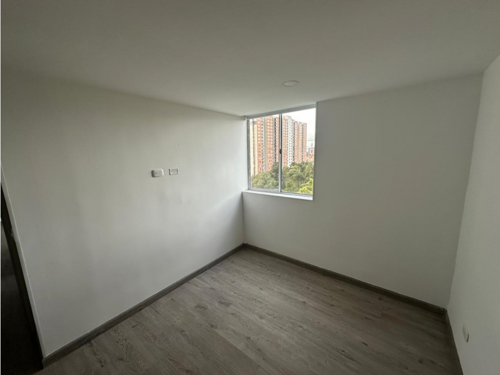 Apartamento en venta en Castilla, Bogotá · foto 11 de 14