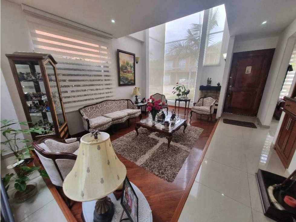 Casa en venta en Canelon, Cajicá · foto 3 de 24