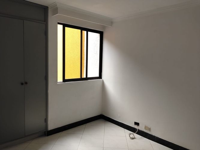 Apartamento de 3 alcobas en venta en La Magnolia, Envigado, 300 m² · foto 10 de 19