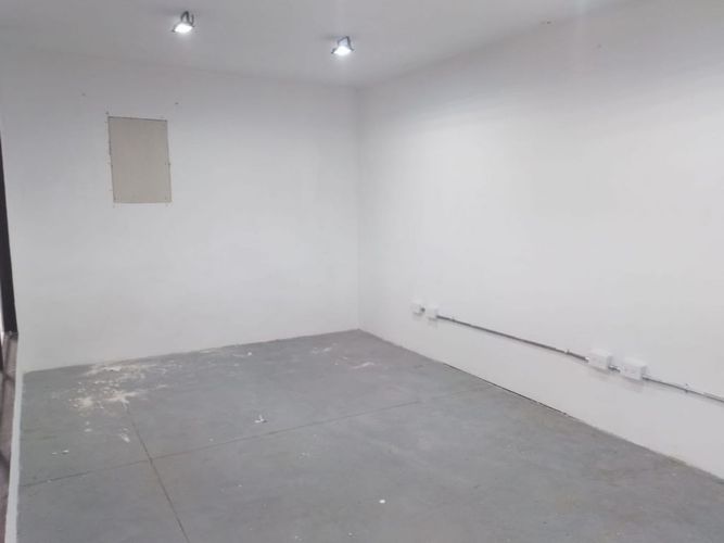 Bodega en arriendo en La Esmeralda, Itagüí, 1000 m² · foto 13 de 15