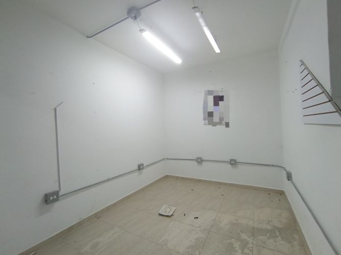 Local en arriendo en La Candelaria, Medellín, 10 m² · foto 3 de 6