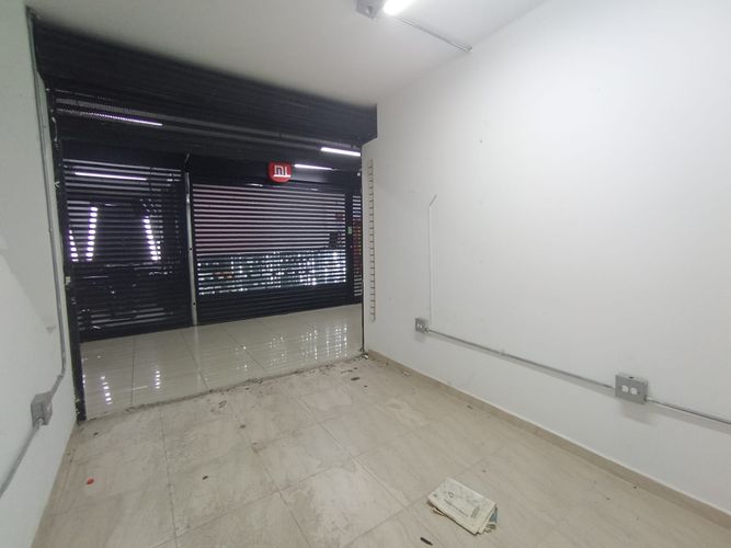 Local en arriendo en La Candelaria, Medellín, 10 m² · foto 4 de 6