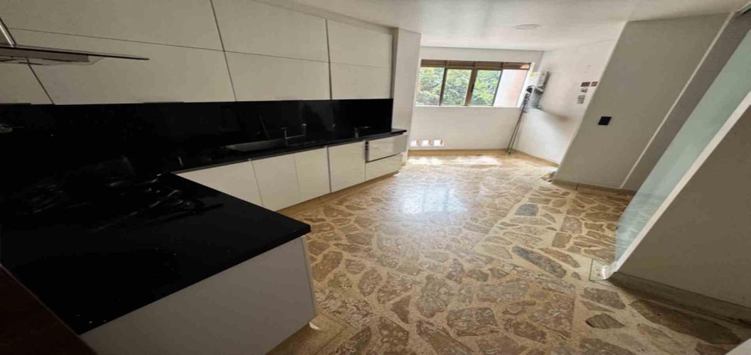 Apartamento de 3 alcobas en arriendo en El Diamante No. 2, Medellín, 145 m² · foto 6 de 20