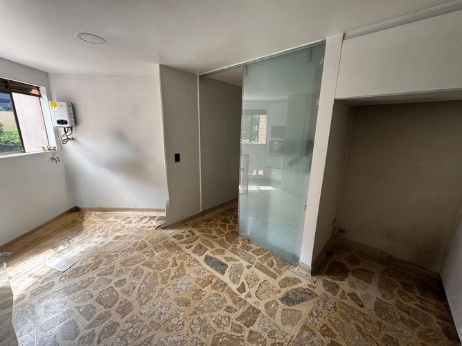 Apartamento de 3 alcobas en arriendo en El Diamante No. 2, Medellín, 145 m² · foto 8 de 20