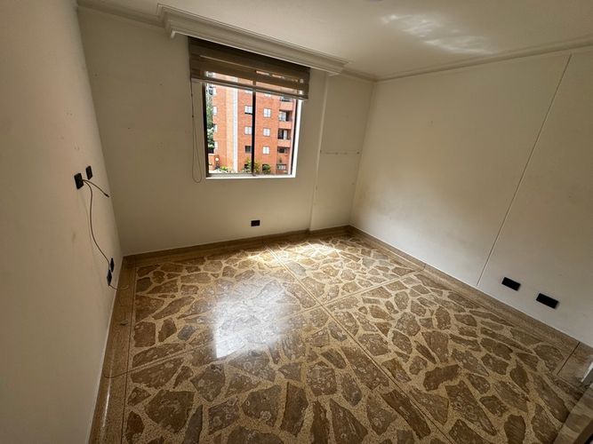 Apartamento de 3 alcobas en arriendo en El Diamante No. 2, Medellín, 145 m² · foto 15 de 20