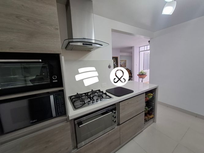Casa de 3 alcobas en venta en Simon Bolivar, Medellín, 180 m² · foto 14 de 24