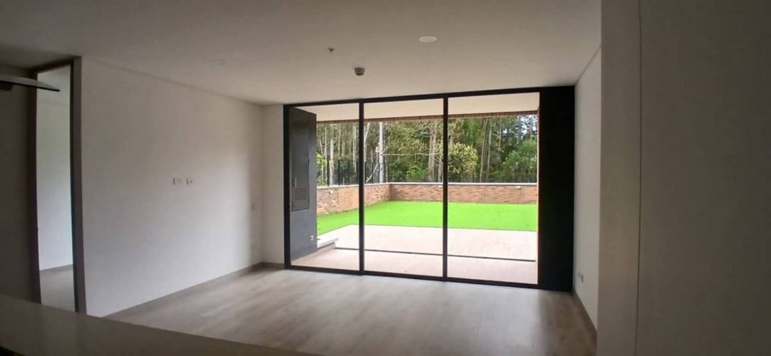 Apartamento de 2 alcobas en venta en Pantanillo, El Retiro, 95 m² · foto 2 de 23