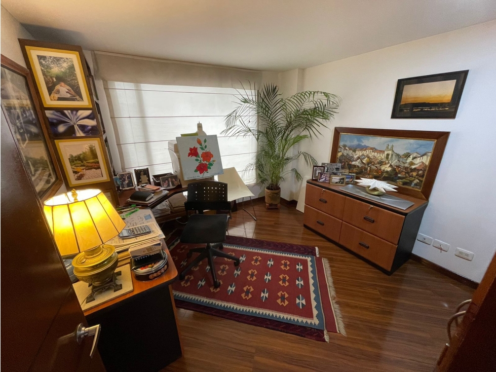 Apartamento en venta en Chicó Navarra, Bogotá · foto 6 de 14