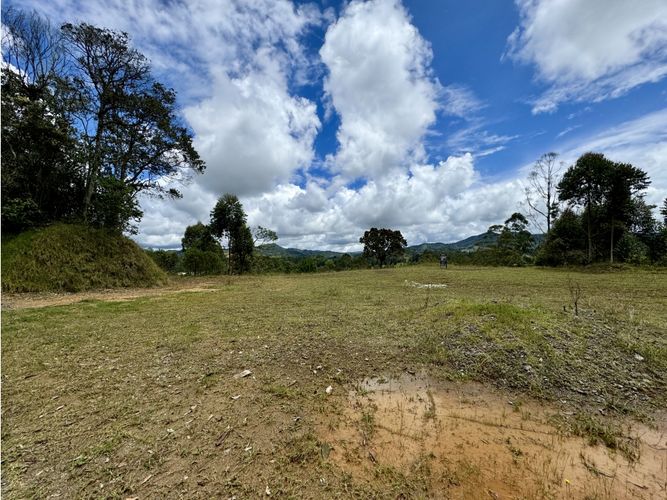 Lote en venta en Pantanillo, El Retiro, 3511 m² · foto 3 de 12