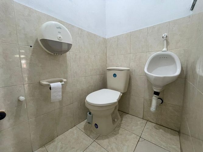 Bodega en arriendo en El Poblado, Medellín, 130 m² · foto 8 de 8