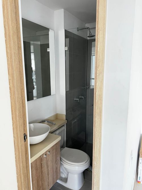 Apartamento de 3 alcobas en venta en Las Lomitas, Sabaneta, 66 m² · foto 13 de 24