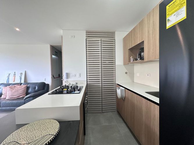 Apartamento de 1 alcoba en arriendo en El Poblado, Medellín, 65 m² · foto 11 de 20