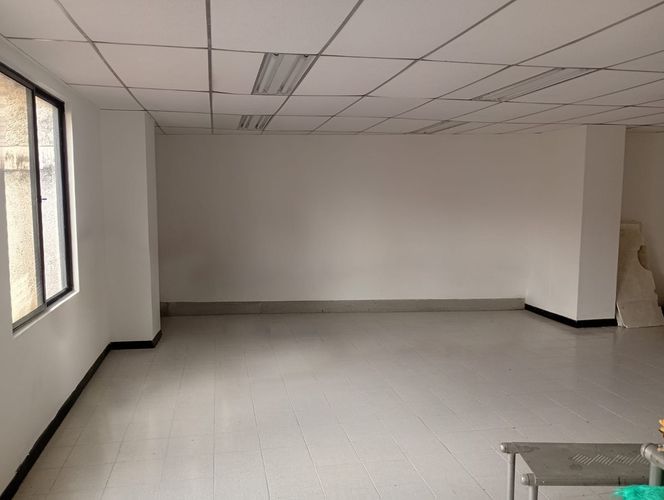 Oficina en arriendo en Laureles, Medellín, 60 m² · foto 8 de 10