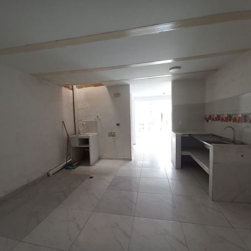Casa de 2 alcobas en venta en El Carmelo, Candelaria, 130 m² · foto 2 de 9