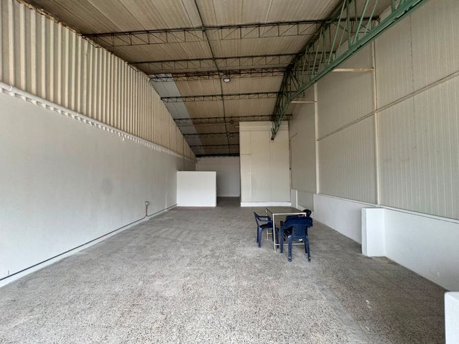 Bodega en arriendo en Cristo Rey, Medellín, 1200 m² · foto 20 de 20