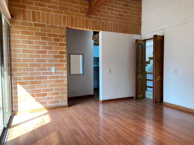 Casa de 3 alcobas en venta en Vegas De La Doctora, Sabaneta, 217 m² · foto 5 de 19
