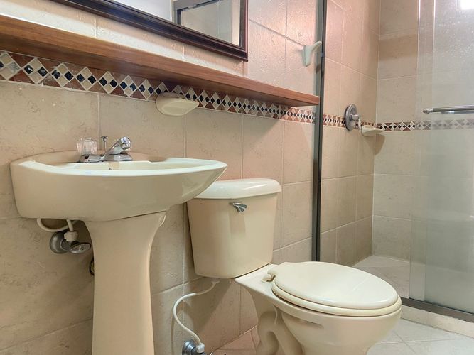 Casa de 3 alcobas en venta en Vegas De La Doctora, Sabaneta, 217 m² · foto 19 de 19