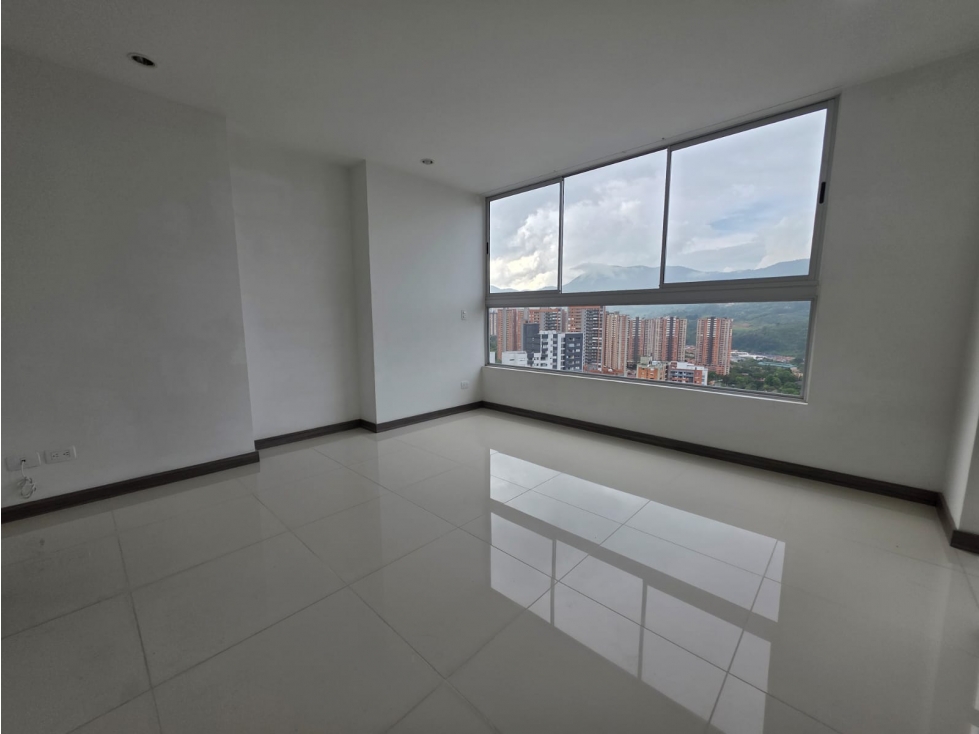 2BR Apartment in Las palmas (95 m²) for Sale - 4