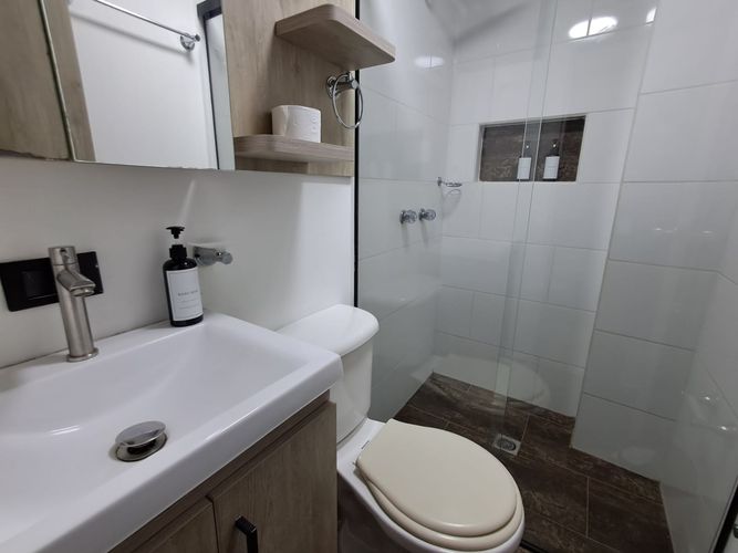 Apartaestudio en arriendo en Laureles, Medellín, 47 m² · foto 8 de 17