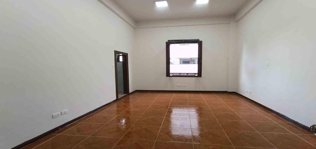 Oficina en arriendo en El Centro, Manizales, 25 m² · foto 2 de 16