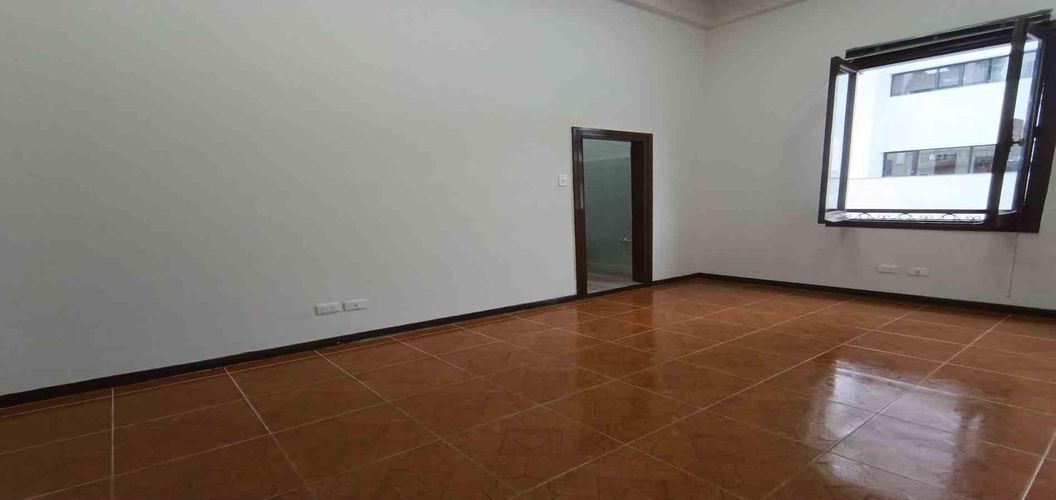 Oficina en arriendo en El Centro, Manizales, 25 m² · foto 5 de 16