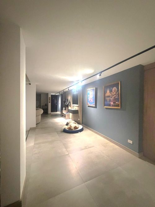 Casa de 5 alcobas en venta en Los Colores, Medellín, 630 m² · foto 9 de 21
