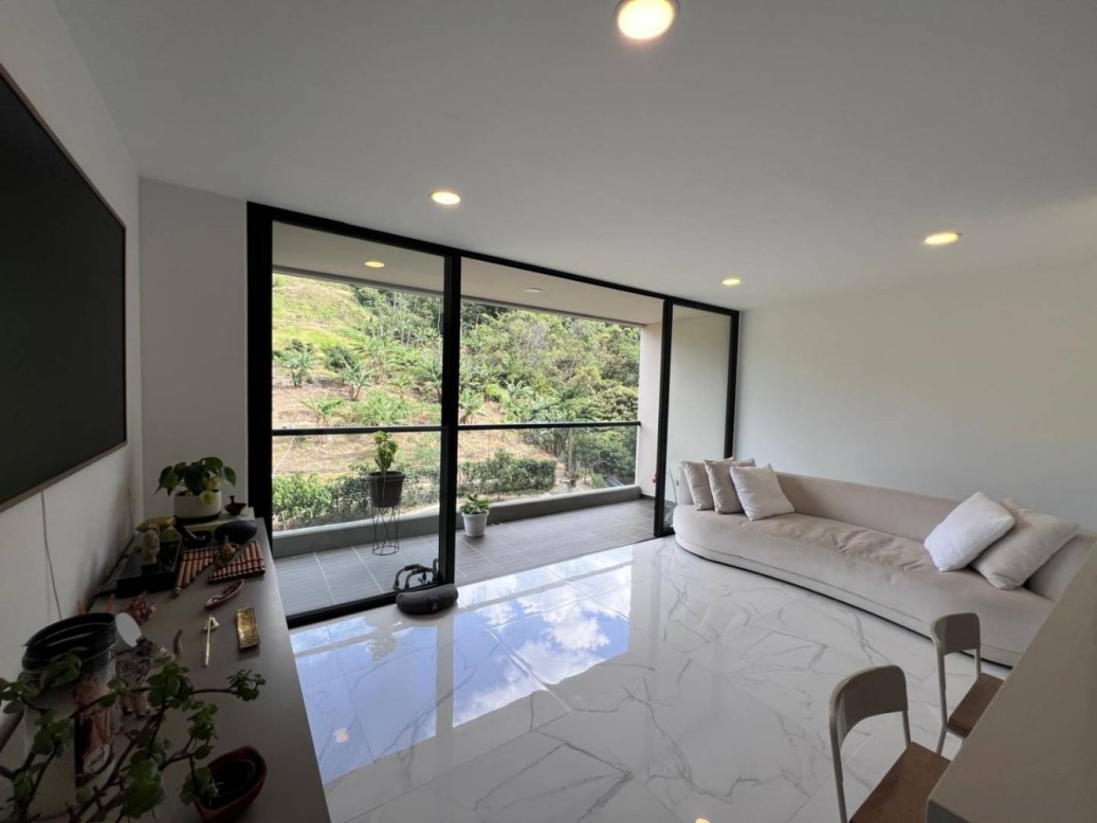 Apartamento en venta en El Trianon, Envigado · foto 3 de 23