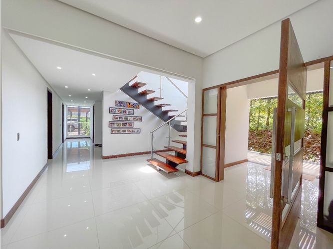 Casa de 5 alcobas en venta en Pantanillo, El Retiro, 390 m² · foto 13 de 23