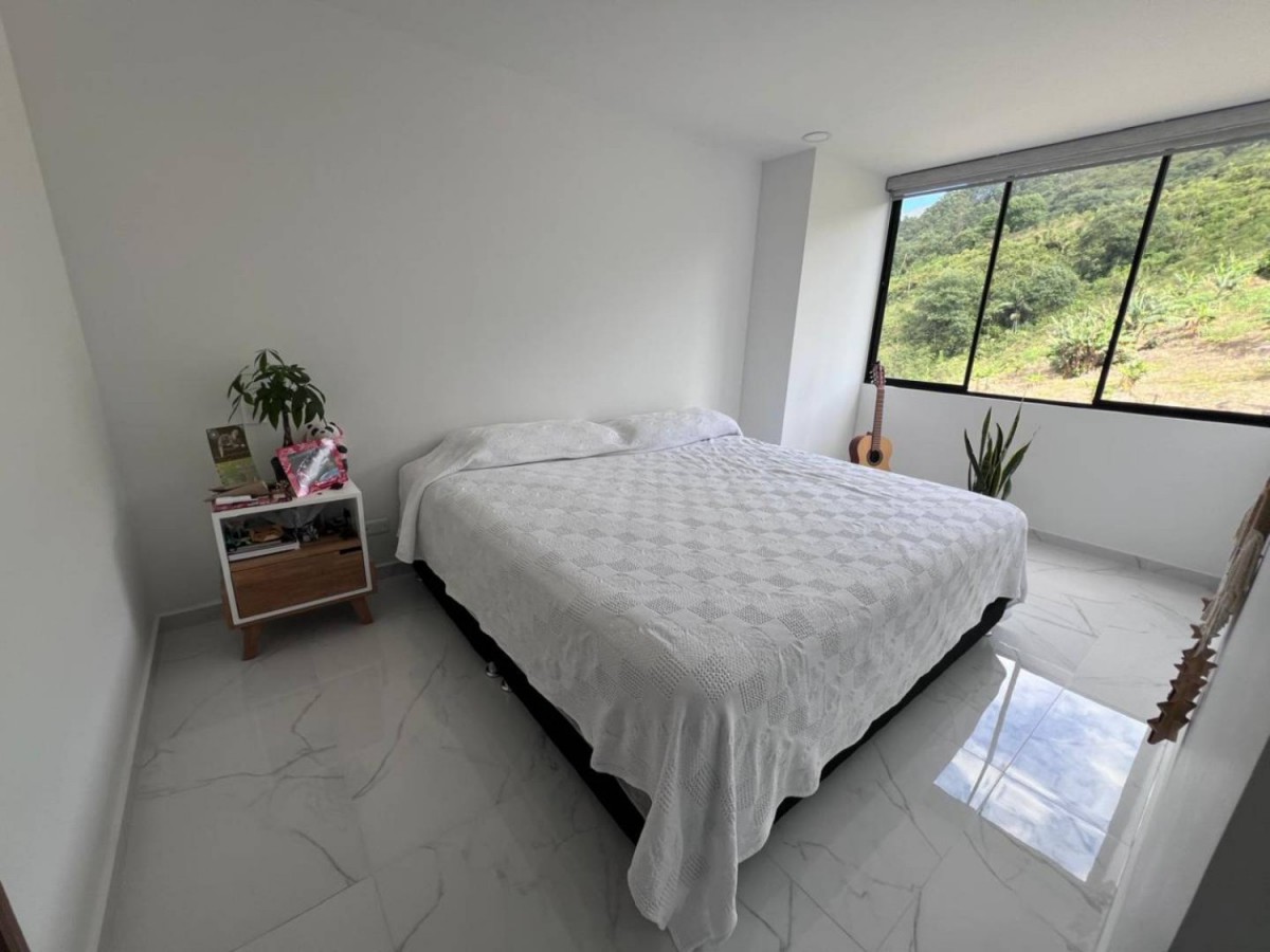 Apartamento en venta en El Trianon, Envigado · foto 12 de 23