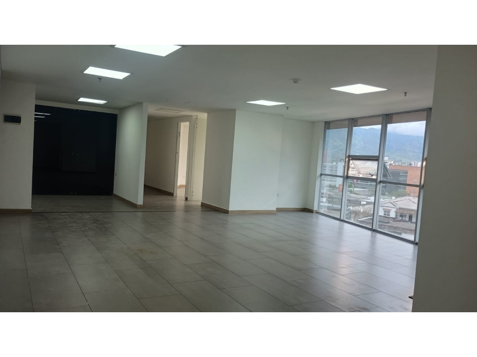 Office for rent in Los alpes, Pereira