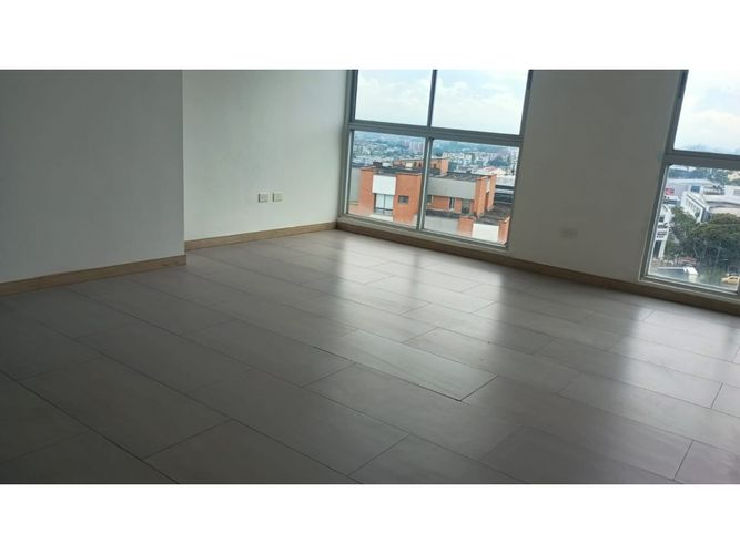Oficina en arriendo en Los Alpes, Pereira, 82 m² · foto 8 de 18