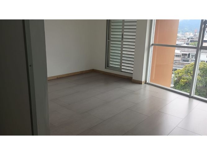 Oficina en arriendo en Los Alpes, Pereira, 82 m² · foto 12 de 18
