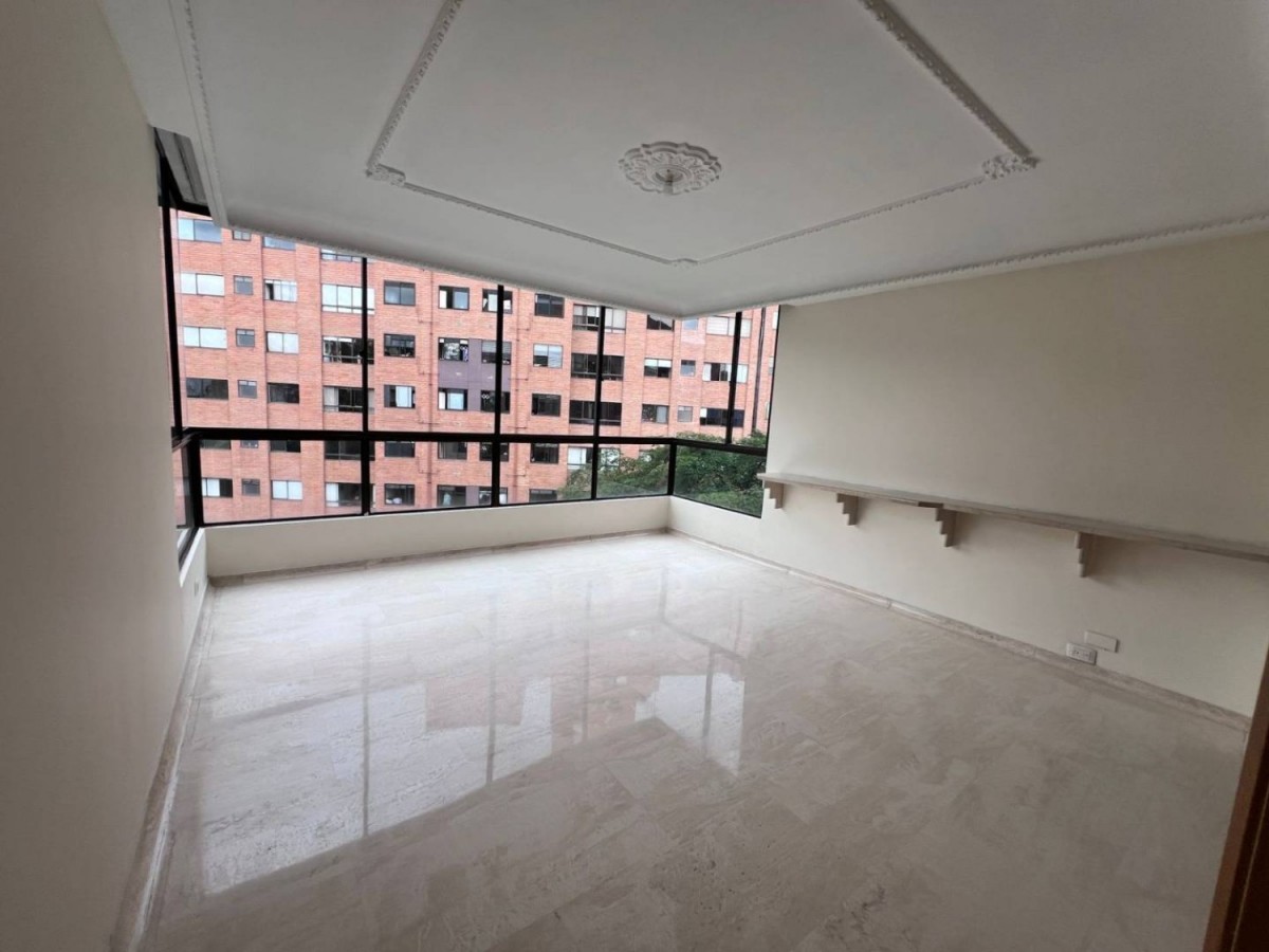 Apartamento en venta en La Tomatera, Medellín 3
