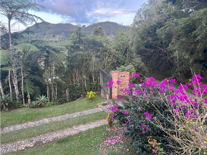 Casa de 4 alcobas en venta en El Chuscal, El Retiro, 380 m² · foto 12 de 13