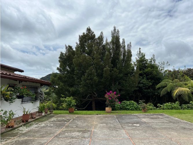 Casa de 4 alcobas en venta en El Chuscal, El Retiro, 380 m² · foto 13 de 13