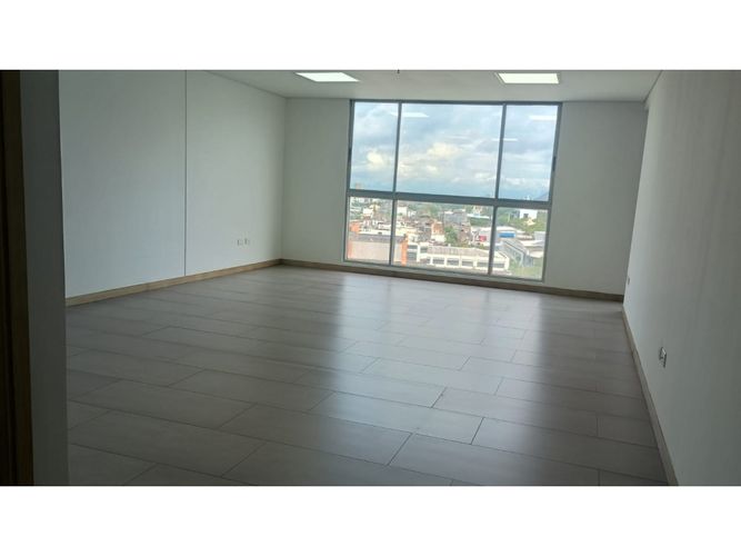 Oficina en arriendo en Los Alpes, Pereira, 44 m² · foto 5 de 18