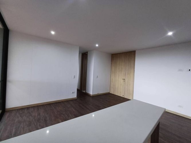 Apartamento de 3 alcobas en arriendo en El Porvenir, Rionegro, 80 m² · foto 3 de 13