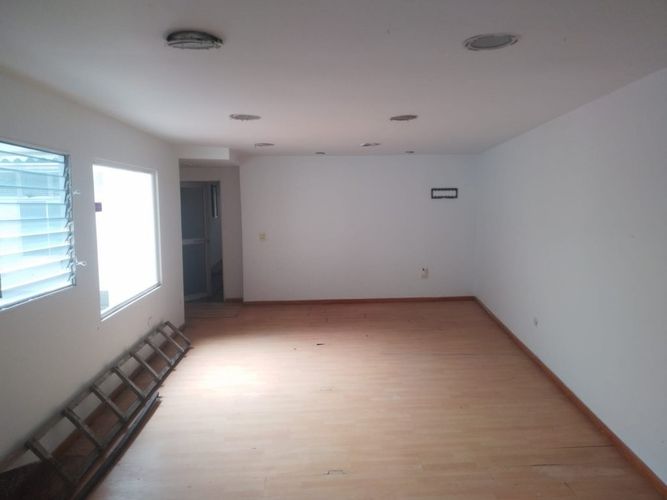 Oficina en arriendo en Camparola, Itagüí, 380 m² · foto 15 de 18