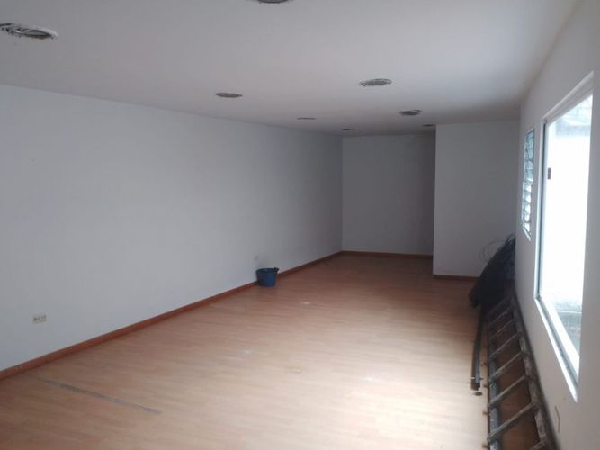 Oficina en arriendo en Camparola, Itagüí, 380 m² · foto 17 de 18