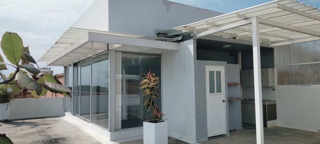 Apartamento de 4 alcobas en venta en Ciudad Jardin, Cali, 220 m² · foto 4 de 24