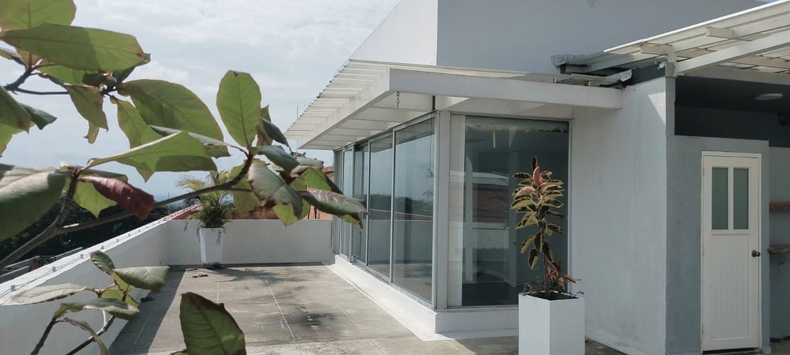 Apartamento de 4 alcobas en venta en Ciudad Jardin, Cali, 220 m² · foto 10 de 24
