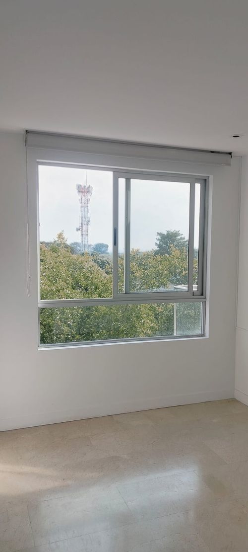 Apartamento de 4 alcobas en venta en Ciudad Jardin, Cali, 220 m² · foto 22 de 24