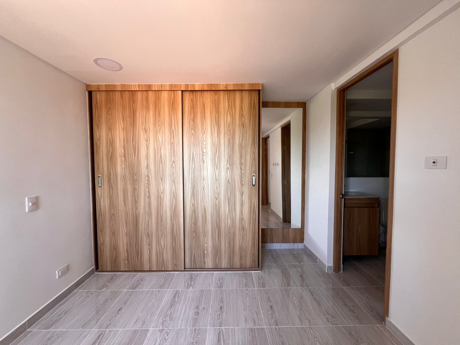 Apartamento en arriendo en Llano Grande, Rionegro · foto 5 de 15